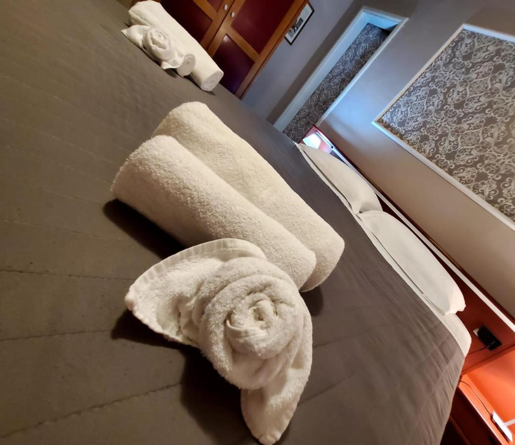 Hotel Fedora Florens Exteriör bild